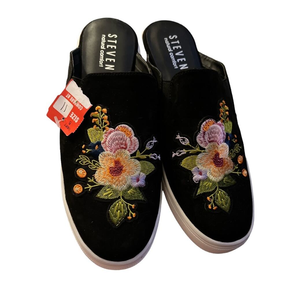 Steven By Steve Madden Slip-On Embroidered Mules